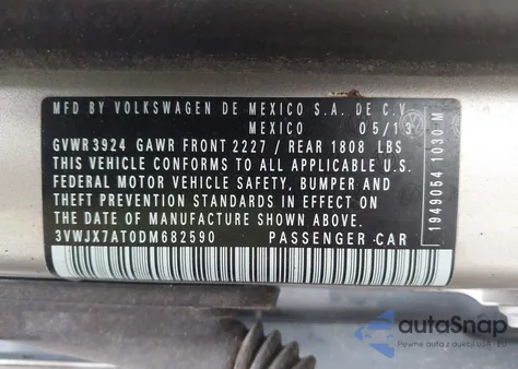 2013 Volkswagen Beetle 2.5L z USA, uszkodzony, nr VIN 3VWJX7AT0DM682590